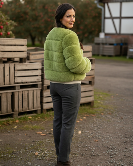 Grüne Kuscheljacke Damen kurz mit langen Ärmeln - Ansicht 2