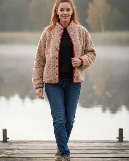 Kurze Teddyjacke Damen beige mit Herzmuster - Ansicht 1