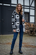 Teddyjacke mit Herzen Damen: weiß mit Karo & Kapuze - Ansicht 1